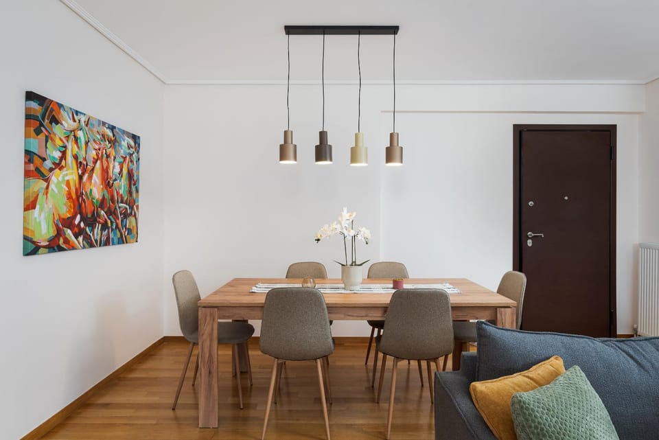 Living room, Seating area, Dining area