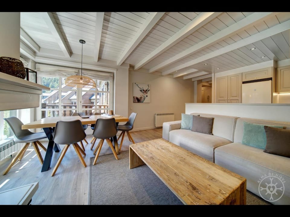 GUINEU de Alma de Nieve Apartment in Catalonia