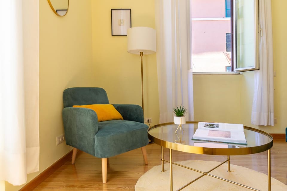 Photo of the whole room, Seating area, Bedroom