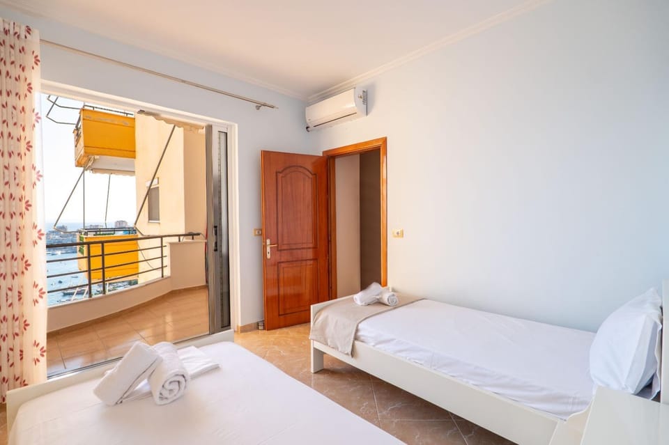 Bed, Photo of the whole room, Bedroom, towels, wardrobe, air conditioner