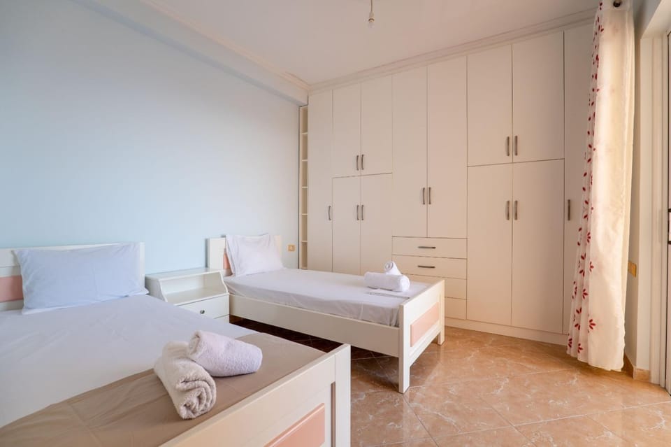 Bed, Photo of the whole room, Bedroom, towels, wardrobe