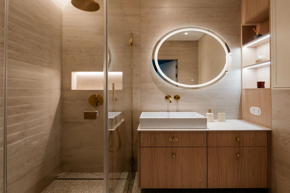 Shower, Bathroom