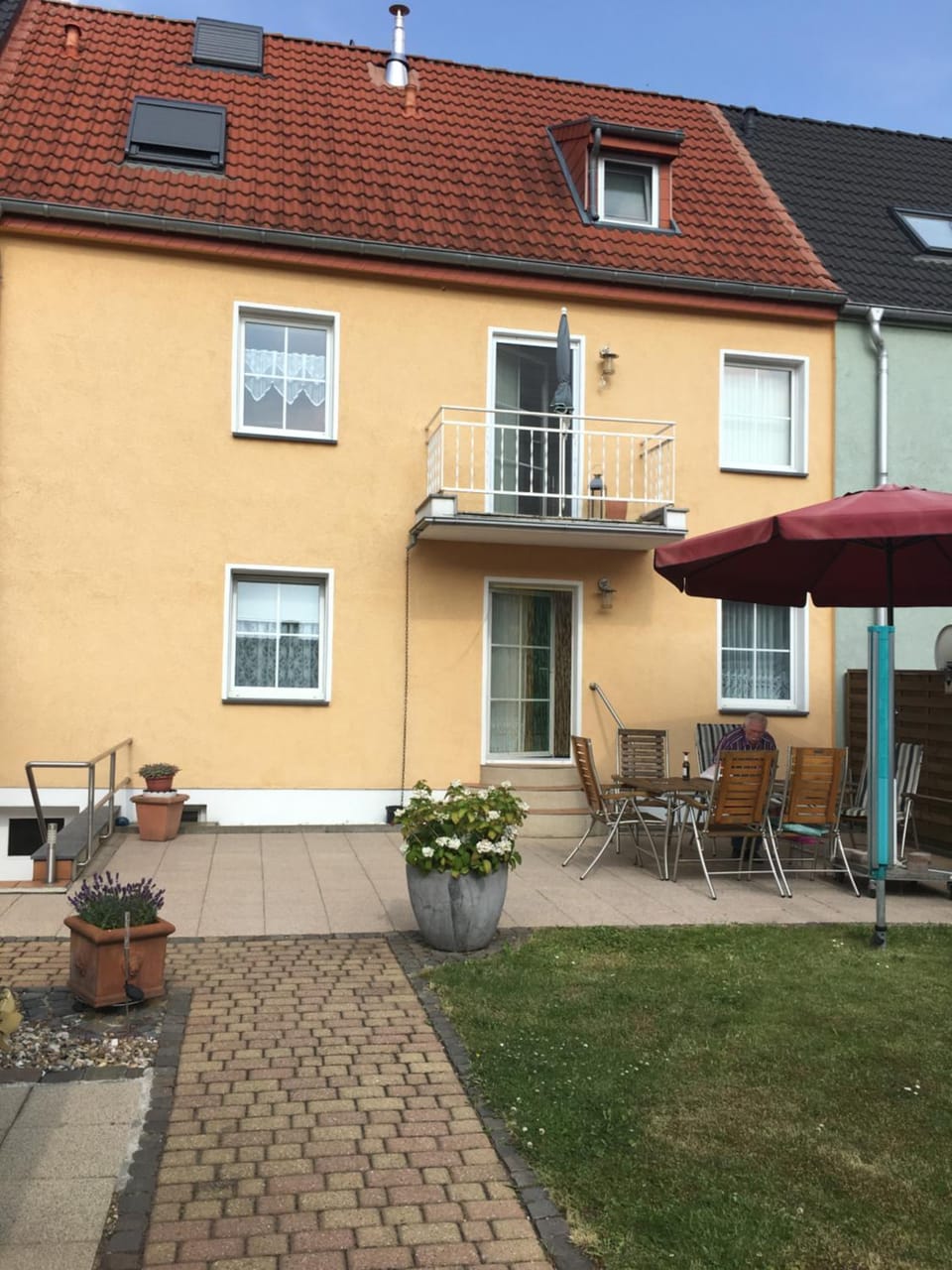 Property building, Garden