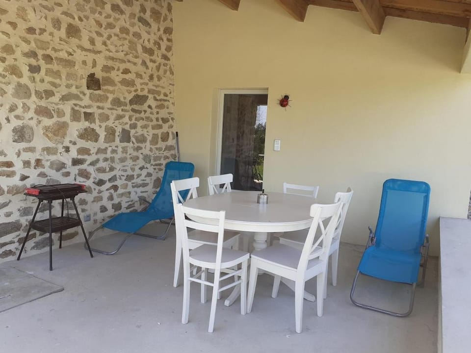 Chez le Bessou House in Auvergne-Rhône-Alpes