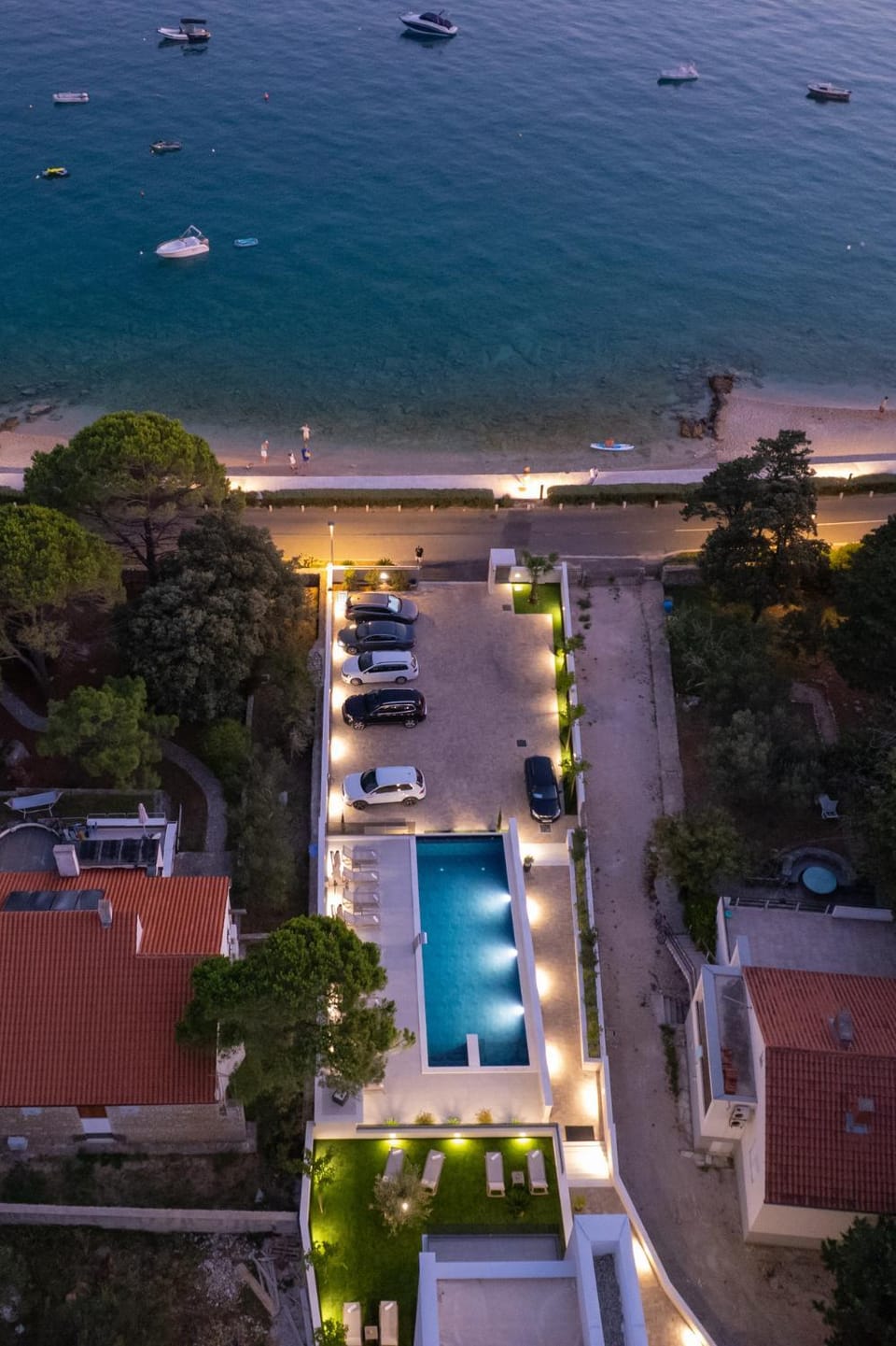 Property building, Bird's eye view, Beach, Swimming pool