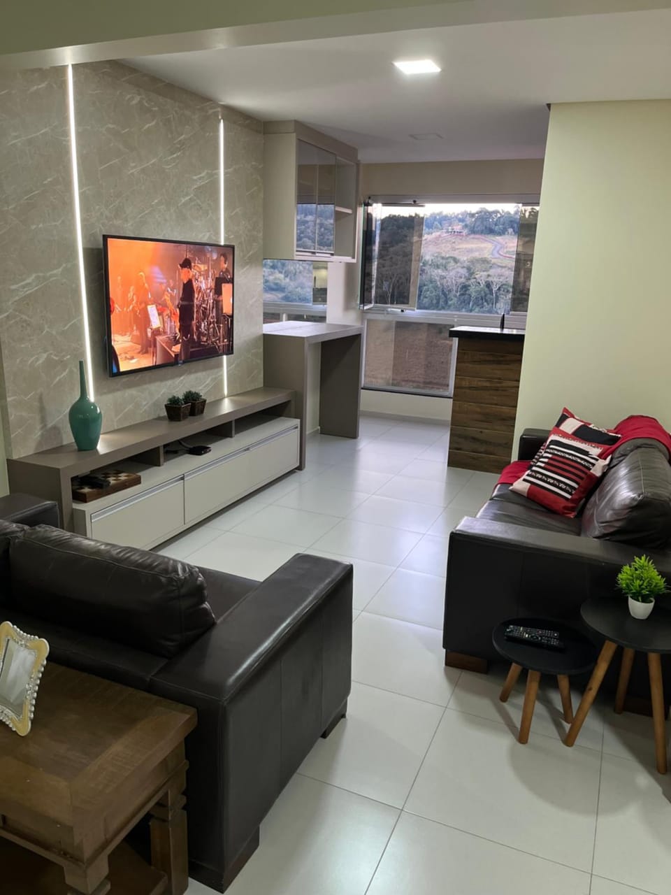 Communal lounge/ TV room, TV and multimedia, Seating area