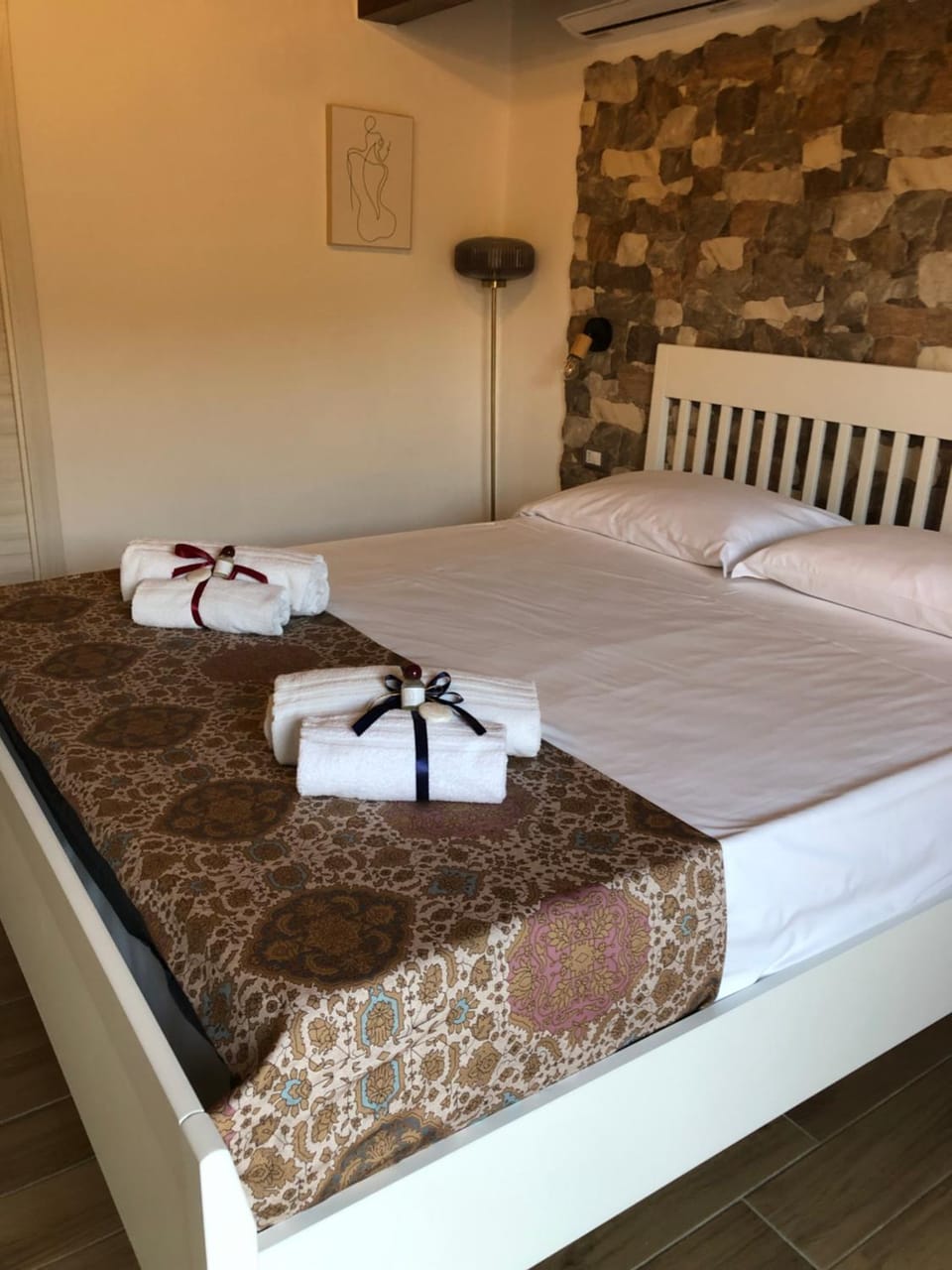 Almayer Scauri Mare Bed and Breakfast in Lazio