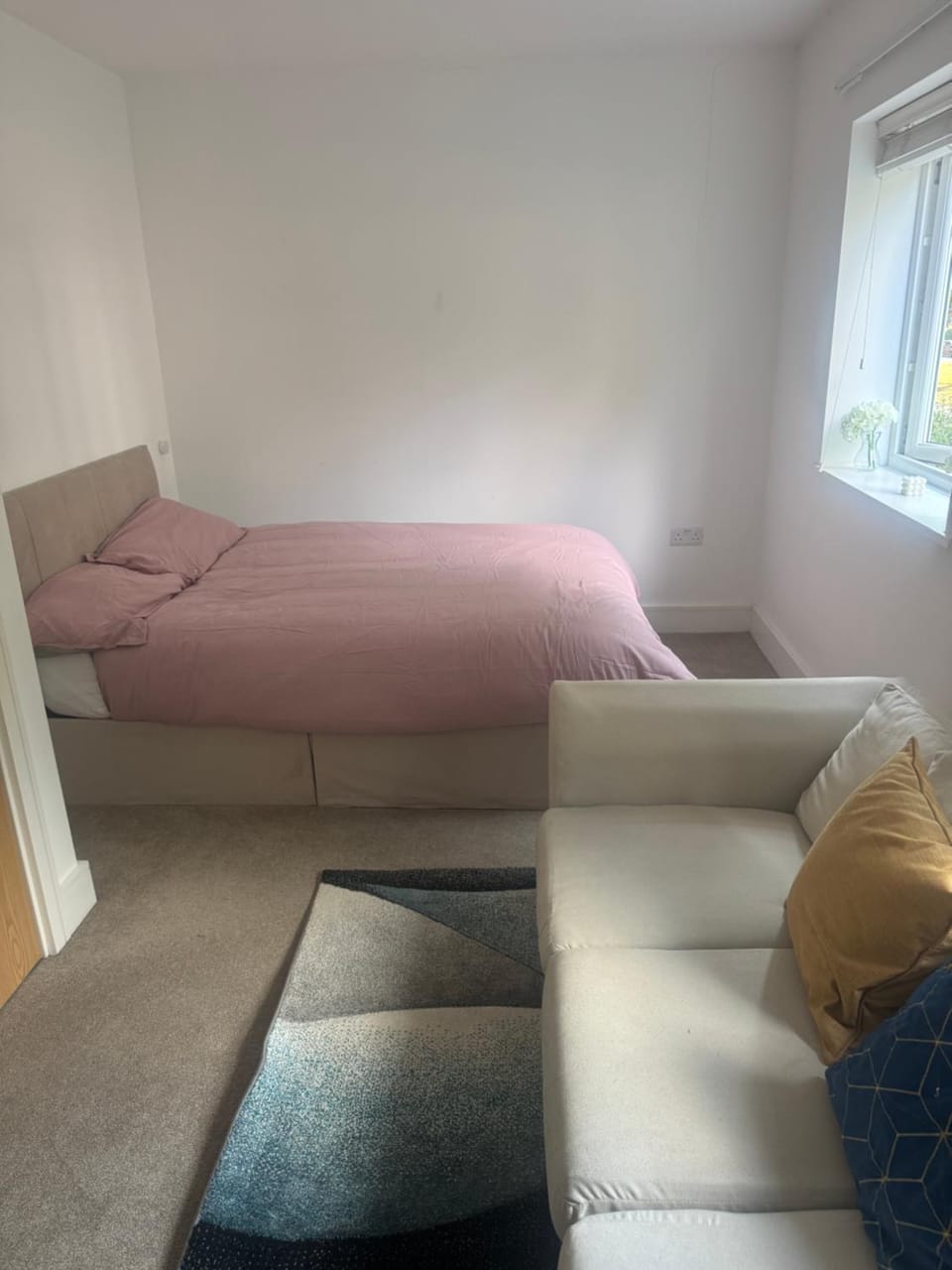 Bright and Spacious Double Room Vacation rental in Birmingham