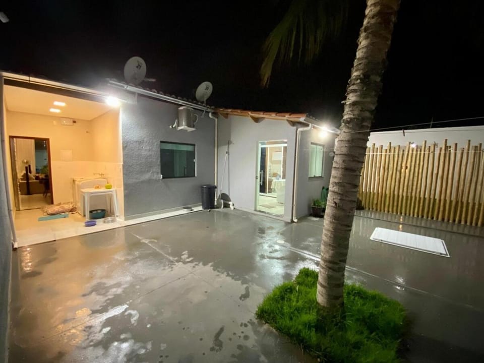 House with pool and gourmet area House in Petrolina