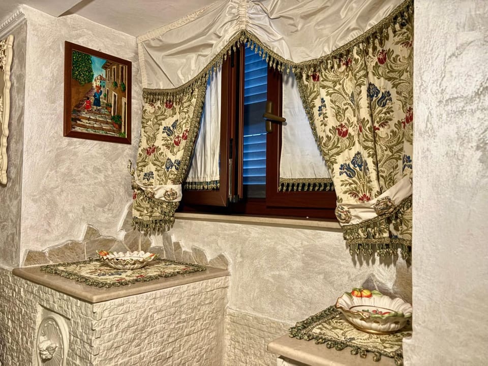 Decorative detail