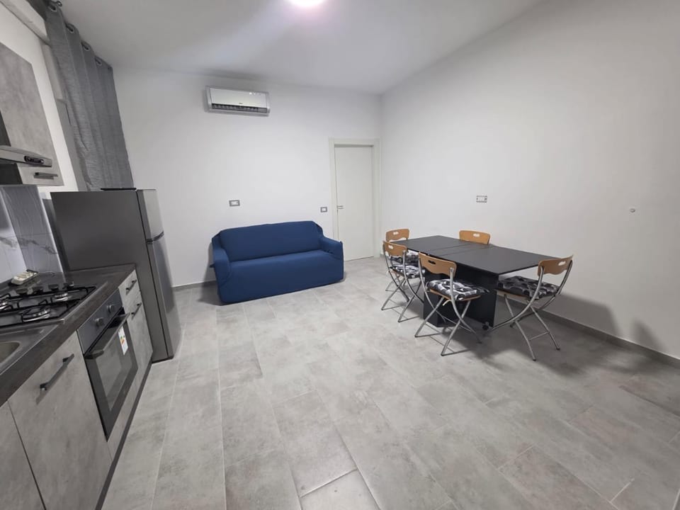 Living room, Seating area, air conditioner