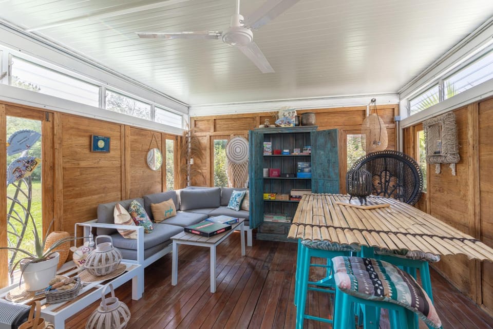 Property building, Living room