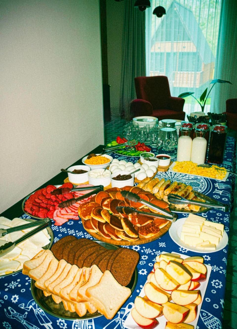 Food and drinks
