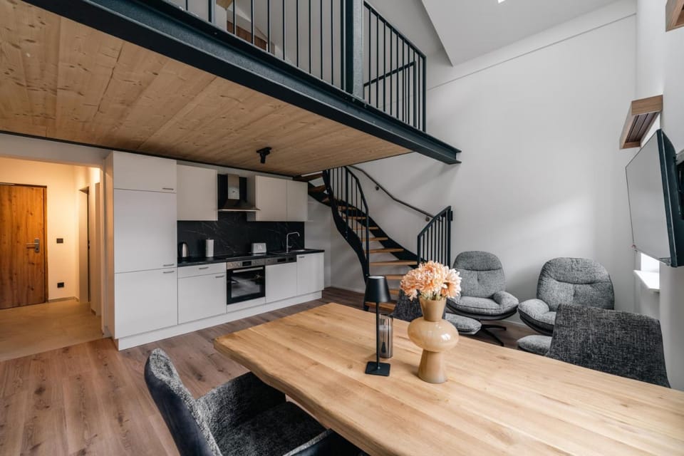 Kitchen or kitchenette, Living room, Dining area