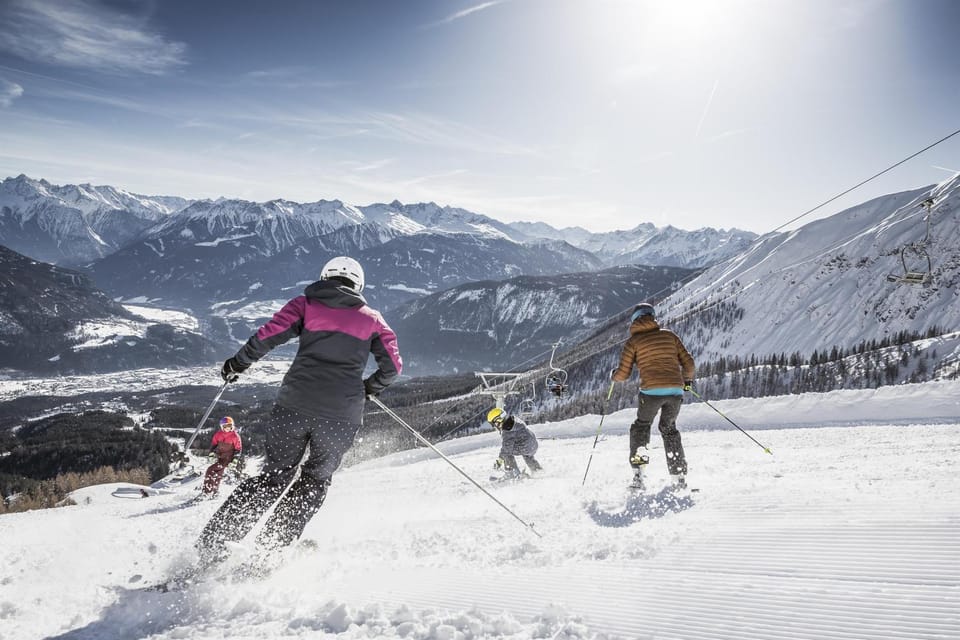 Winter, Skiing