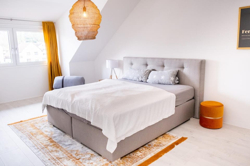 Living room, Bedroom