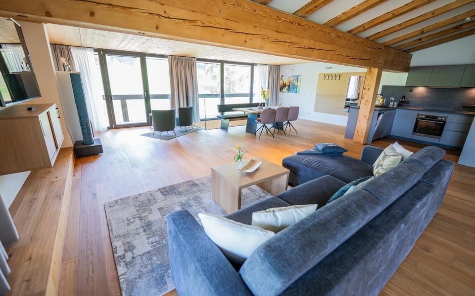 Living room, Dining area, kitchen