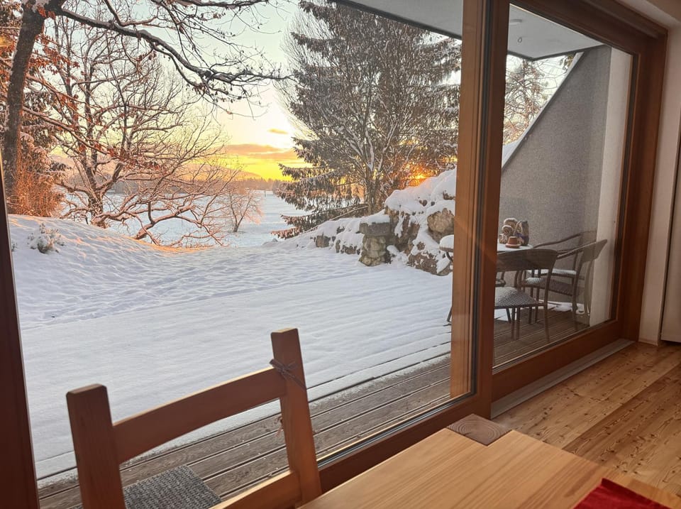 Natural landscape, View (from property/room), Balcony/Terrace