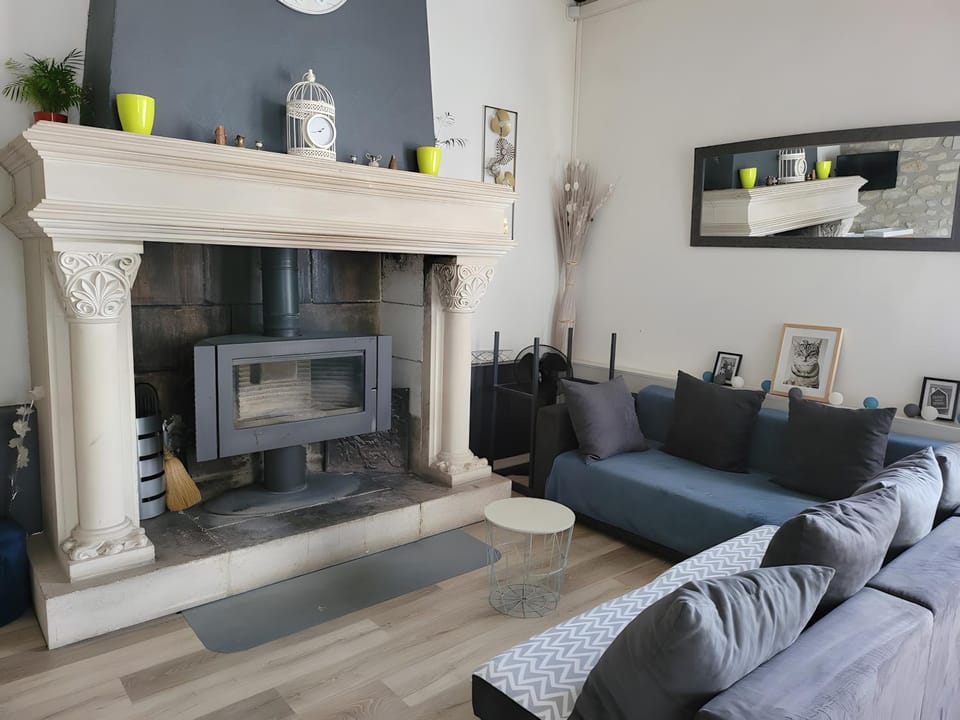 Property building, Living room