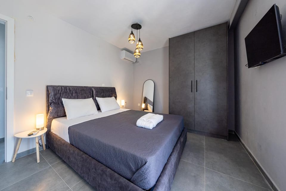 Living room, Bedroom
