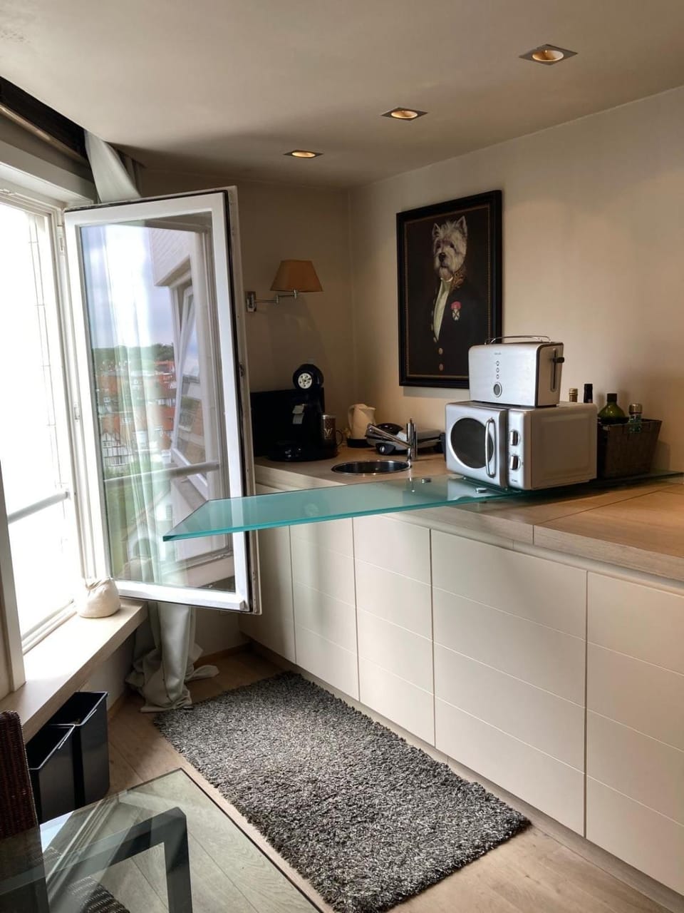 Coffee/tea facilities, Kitchen or kitchenette, minibar, toaster