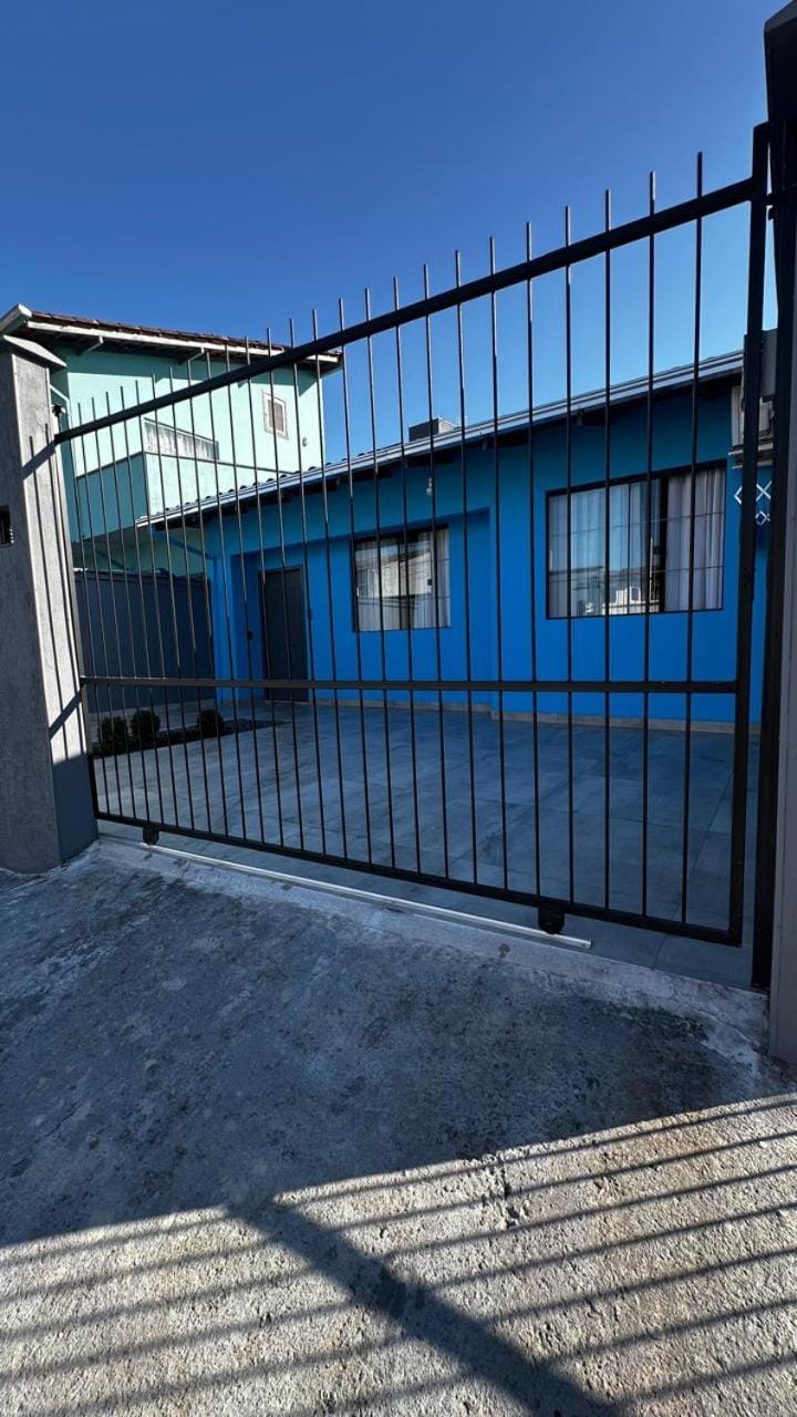 Casa Azul, Privativa, Confortável, AR, Wi-Fi House in Joinville