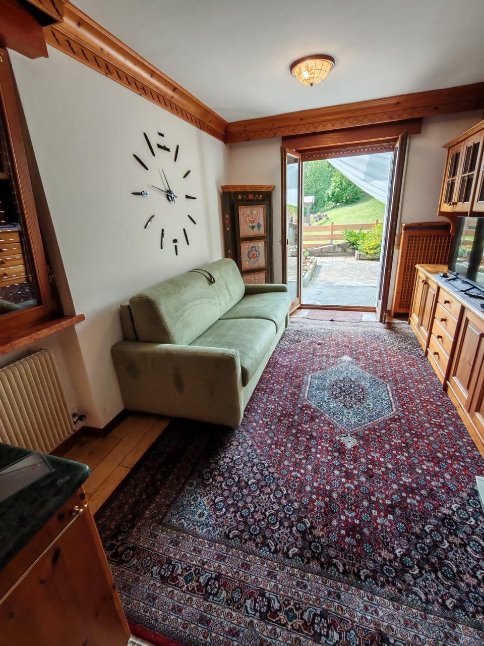 Bed, Living room, Bedroom