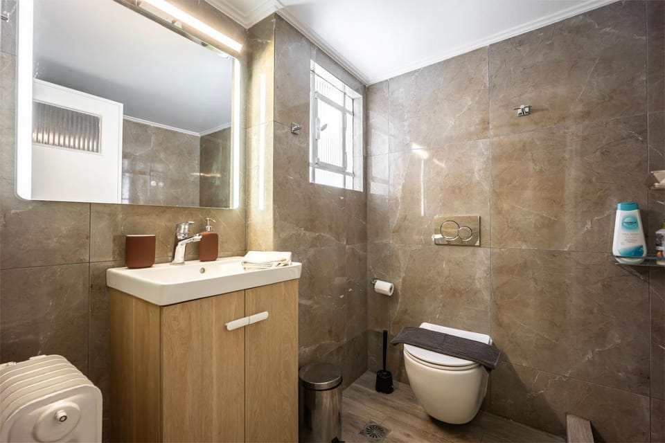 Local Experience #3 Apartment in Athens