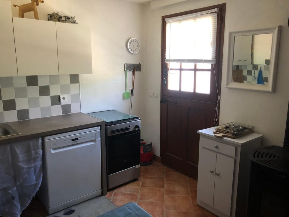 House 2 people Apartment in Nouvelle-Aquitaine