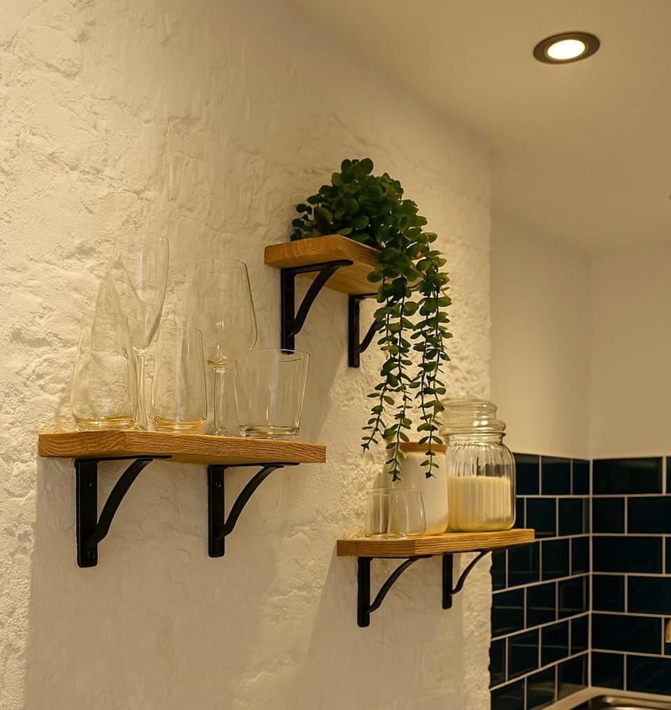 Cozy Entire Flat In Canary W Hot Tub Apartment in London