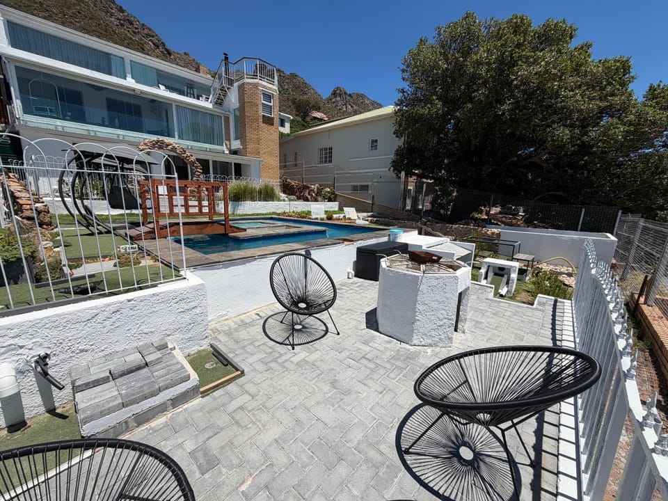 Kiwara at C, Gordon's Bay House in Cape Town
