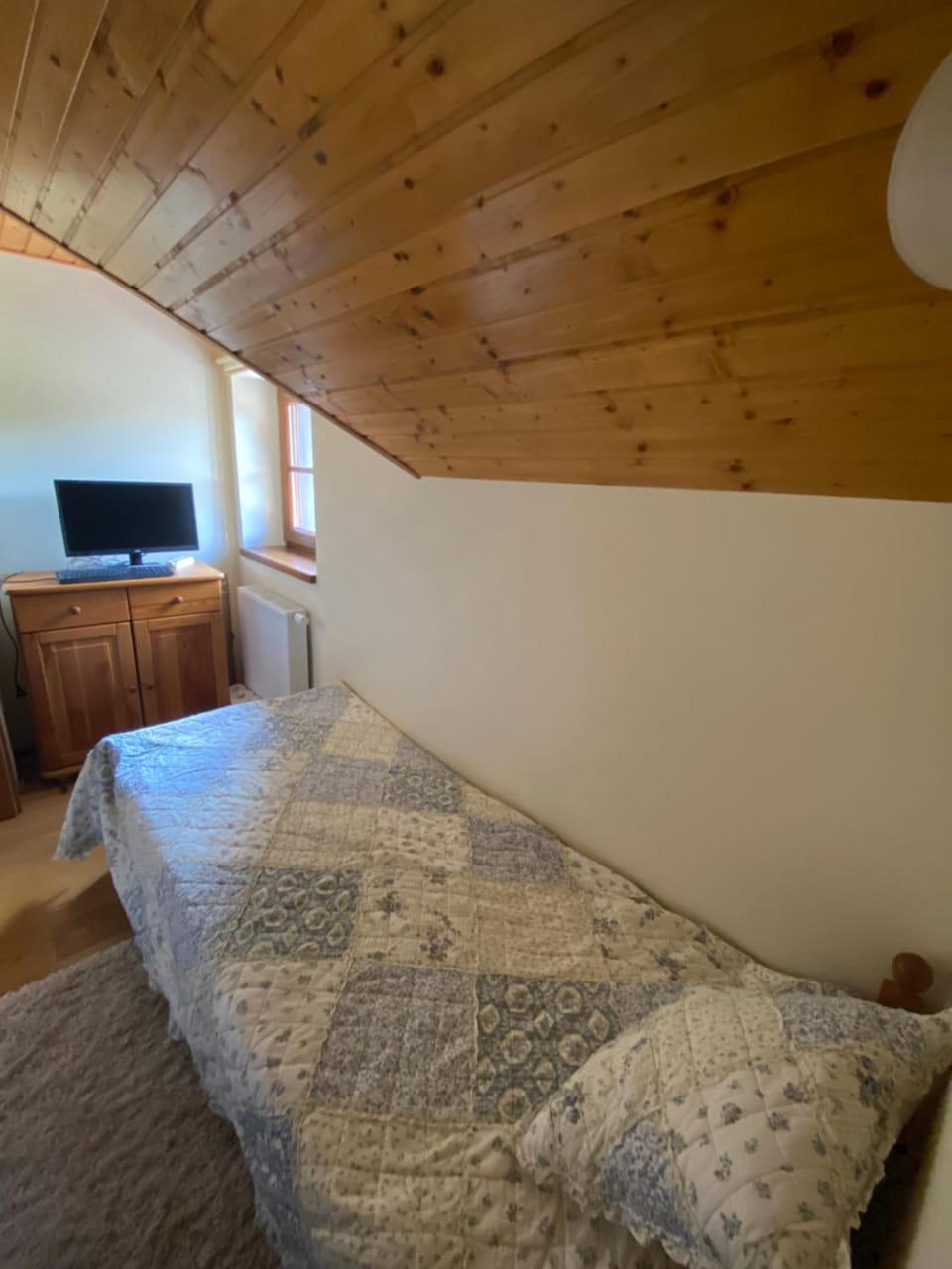 TV and multimedia, Bedroom