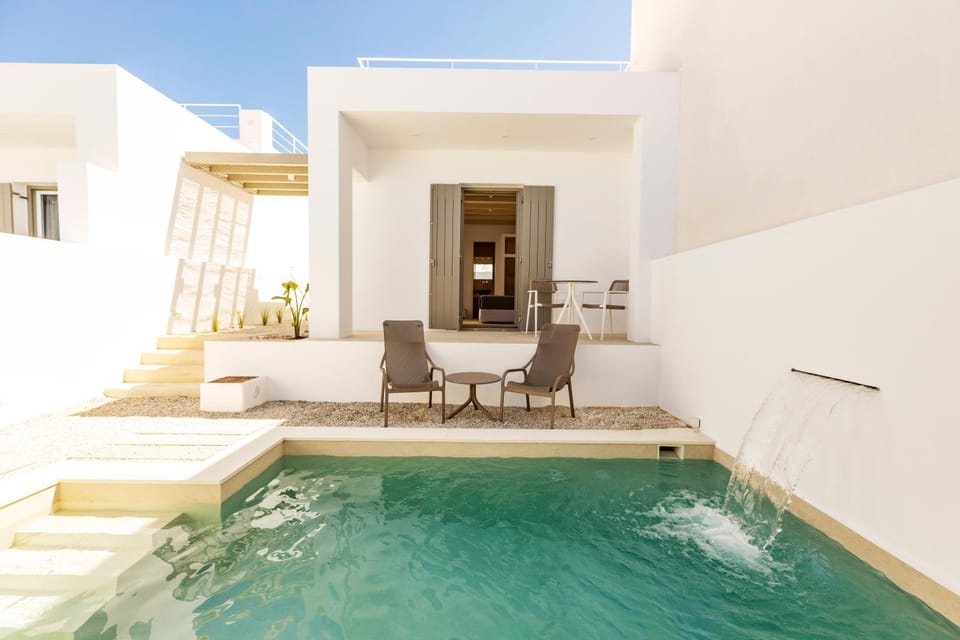 Cycladic Suites Apartment in Naousa
