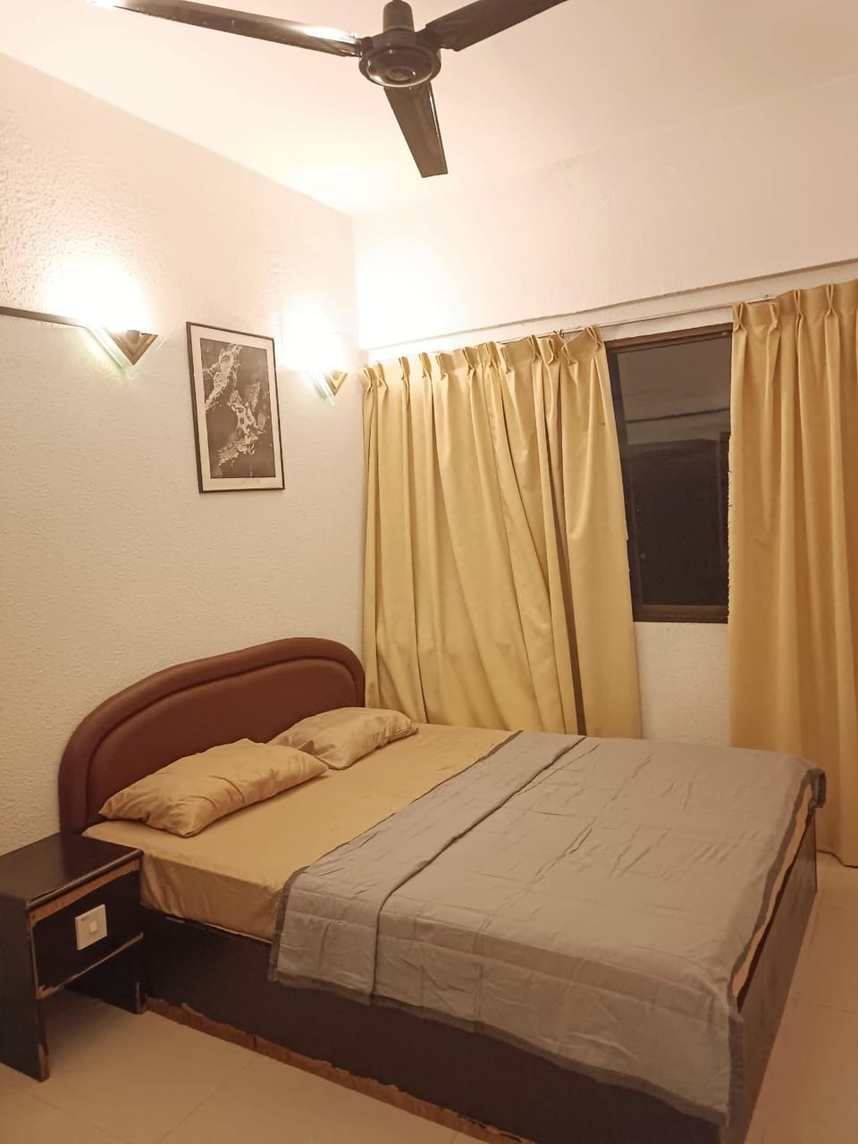 Bed, Bedroom, air conditioner