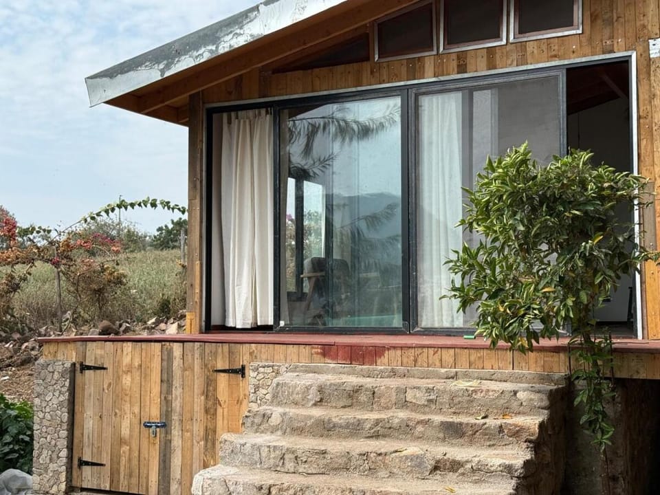 Sweta Takawiri Lakefront with Loft Chalet in Kenya