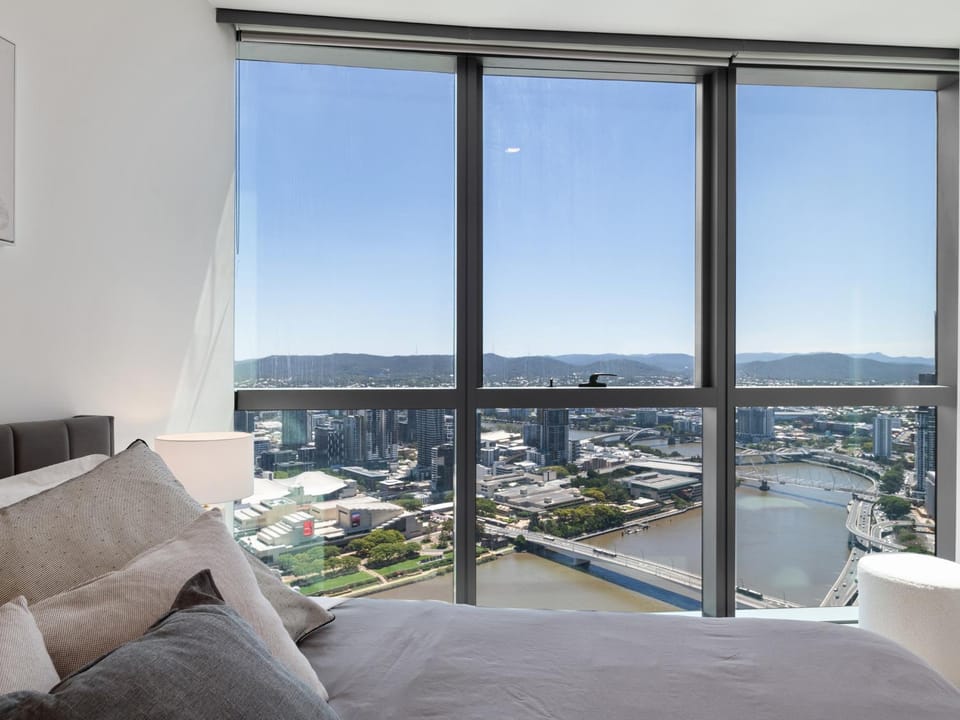 QW Riverside Luxe Apartments by Independent Host Apartment in Brisbane City