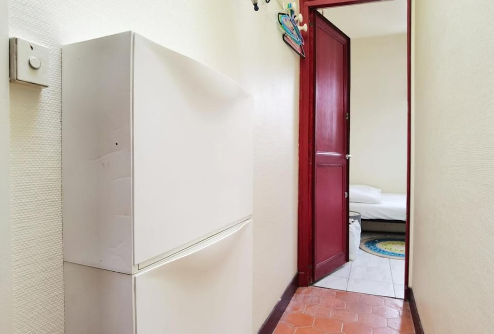 Charming Studio in Central Paris Near the Seine N1-242 Apartment in Paris