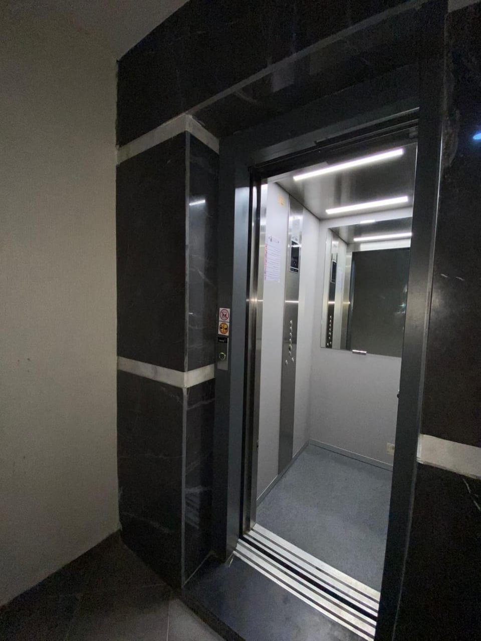 elevator