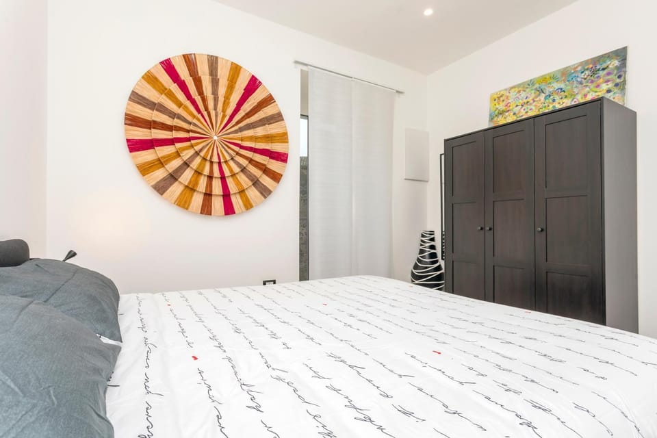 Living room, Bedroom