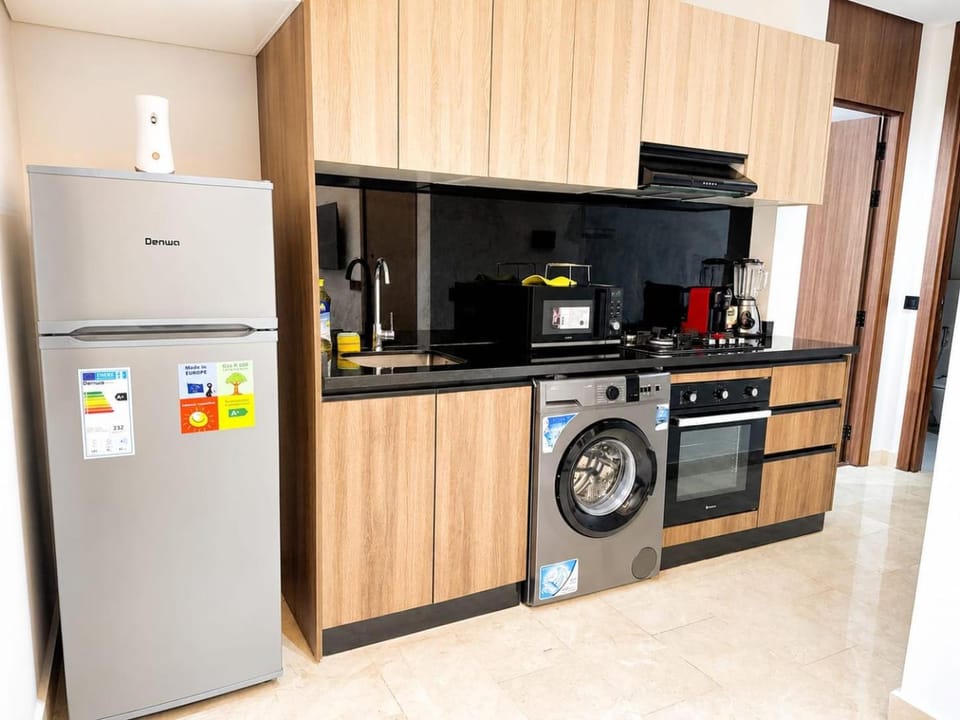 Stylish & Cosy Stay Near CFC Apartment in Casablanca
