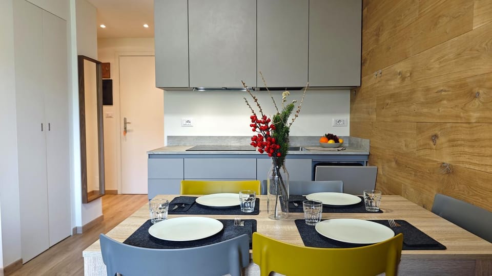 Hostdomus - Rainbow Apartment Apartment in Sestriere