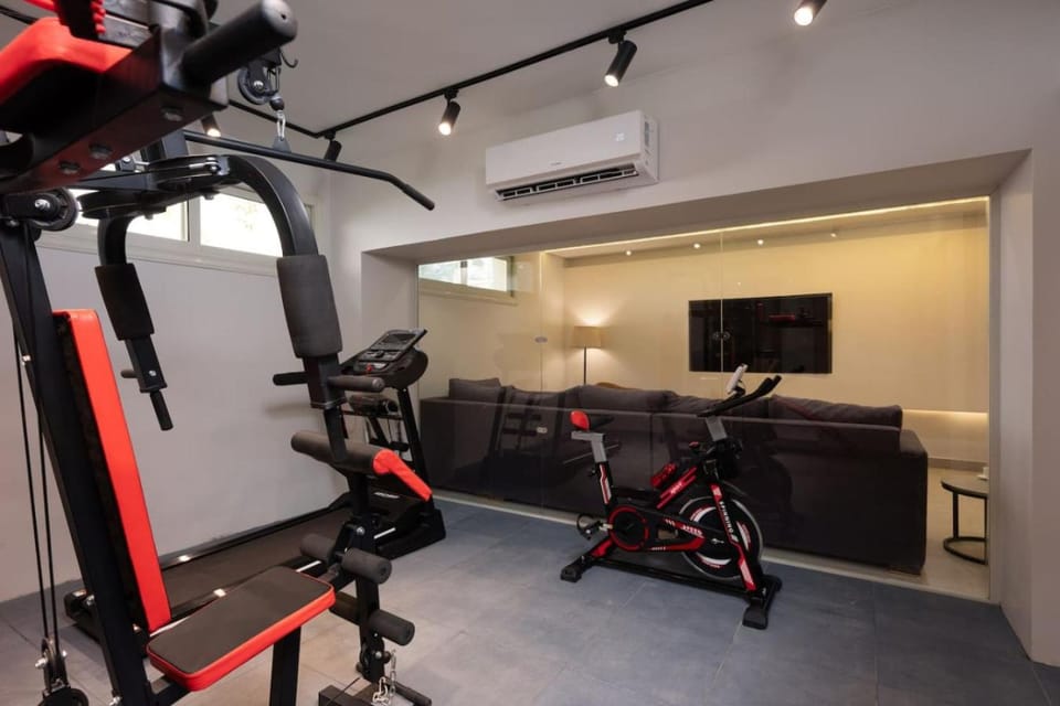 TV and multimedia, Fitness centre/facilities