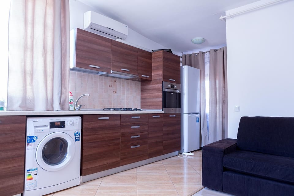 Garsoniere Dinu Apartment in Bucharest