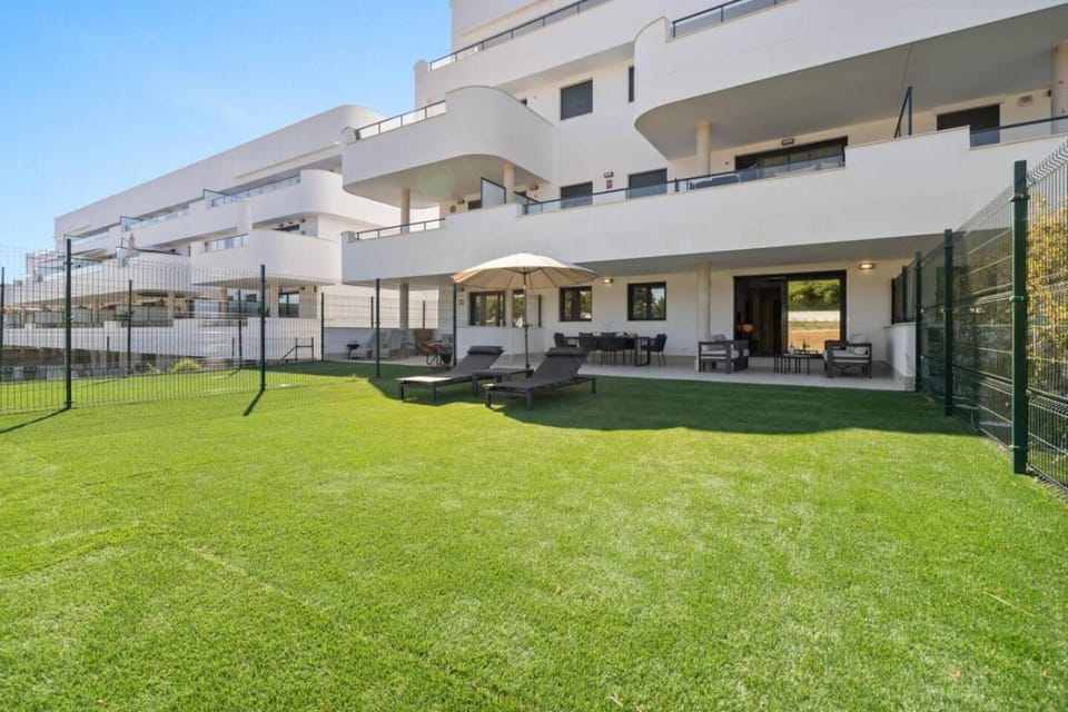 Property building, Natural landscape, Garden, Garden