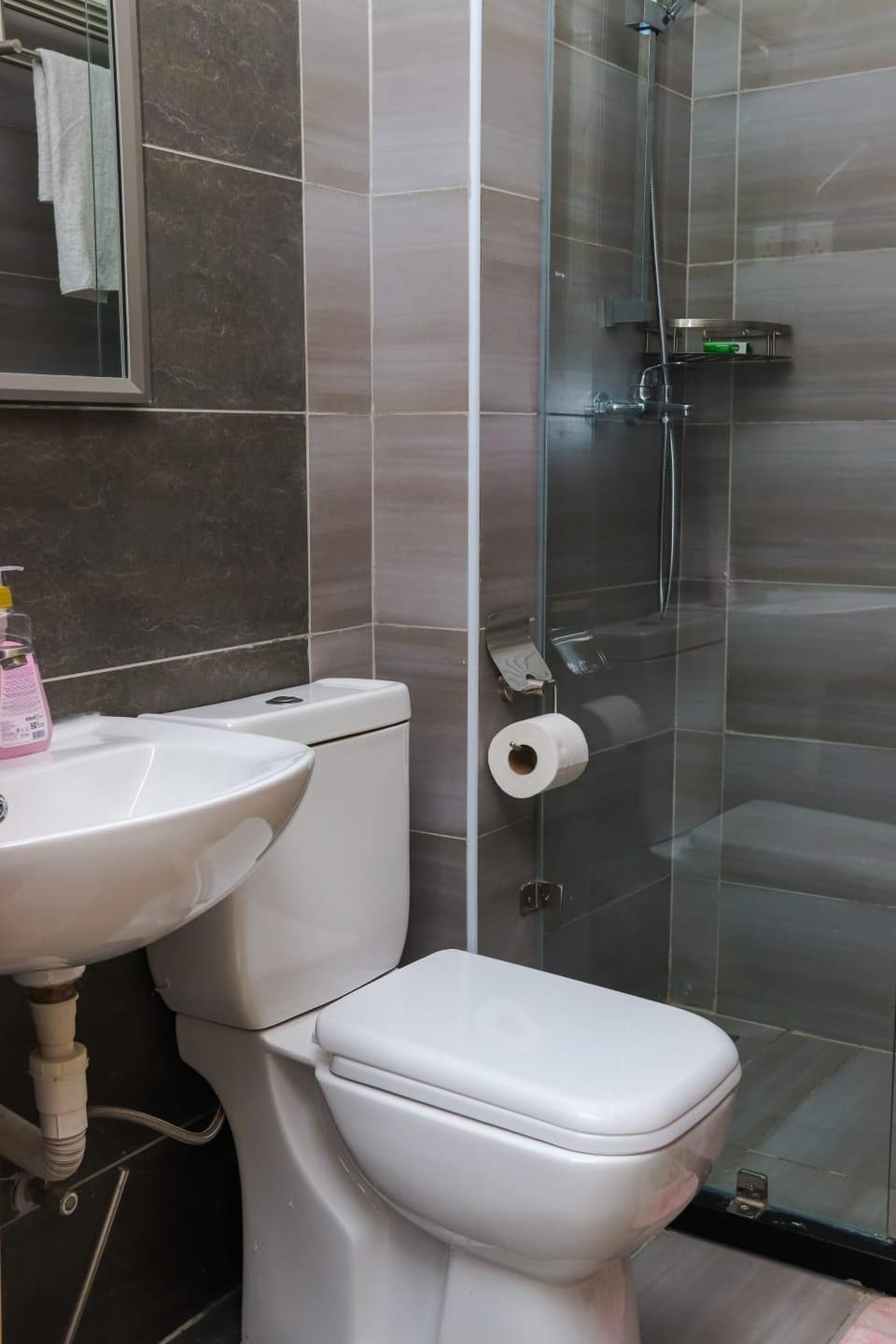Rieyo Homes Studio near Airport and SGR Train Station Apartment in Nairobi
