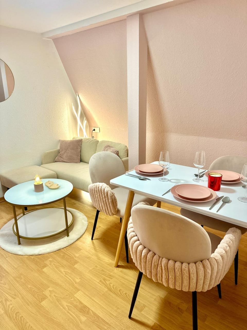 Living room, Seating area, Dining area