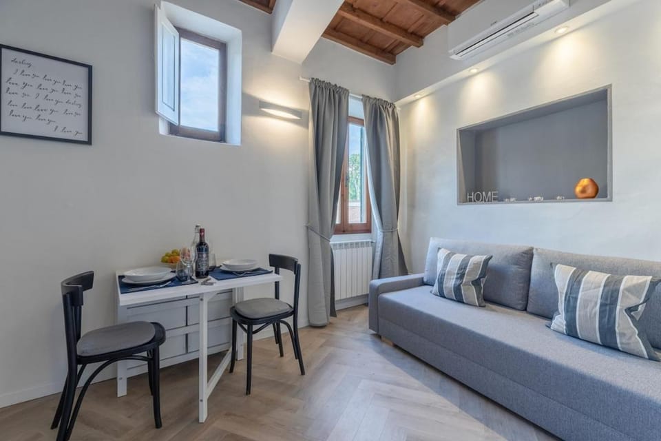Bijoux Suite near Boboli Gardens Apartment in Florence