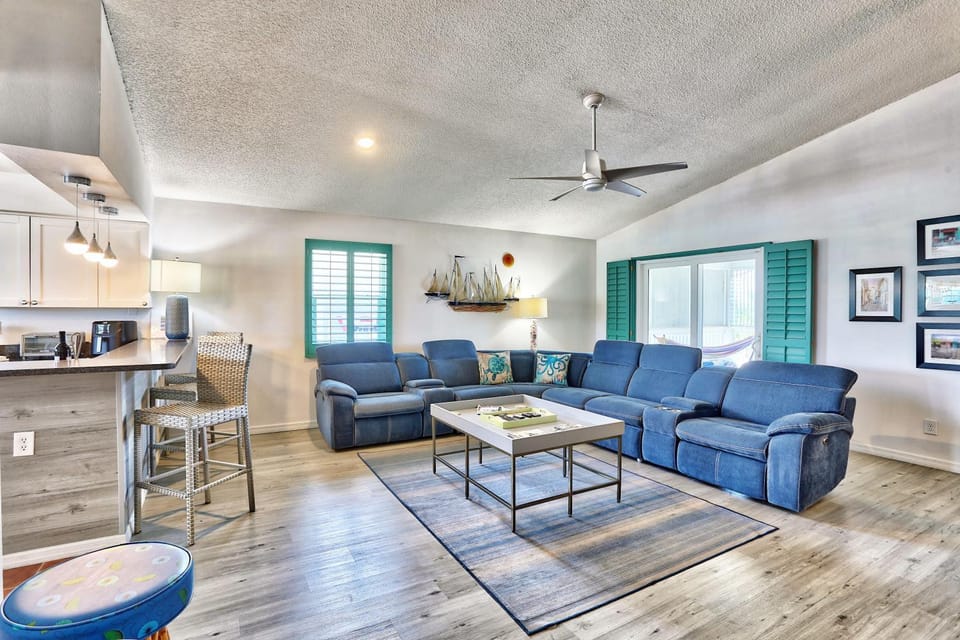 Beach Please House in Saint Pete Beach