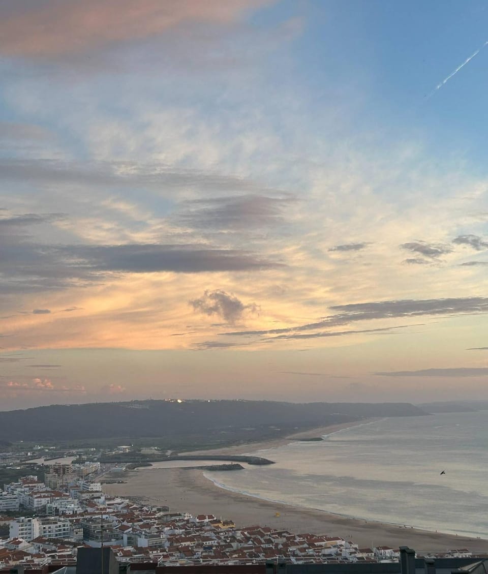 Nazaré Sol Apartment in Nazaré