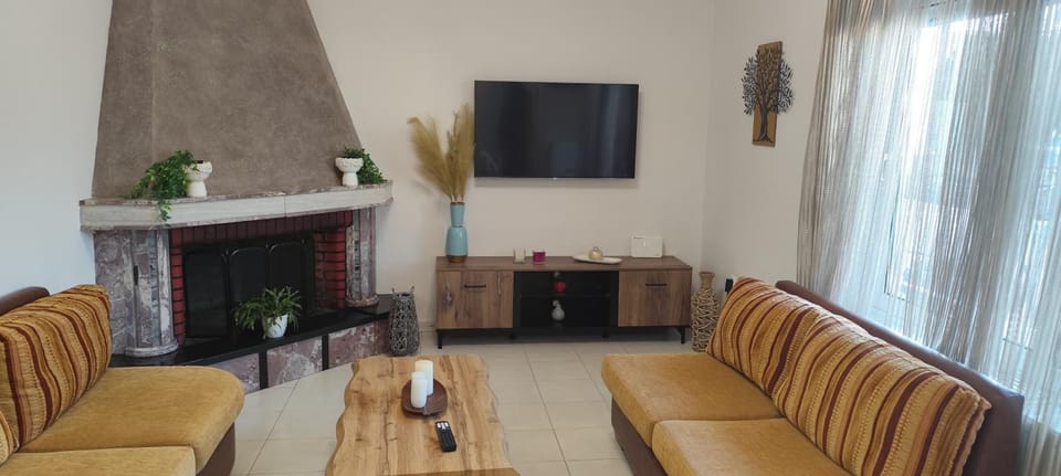 TV and multimedia, Seating area